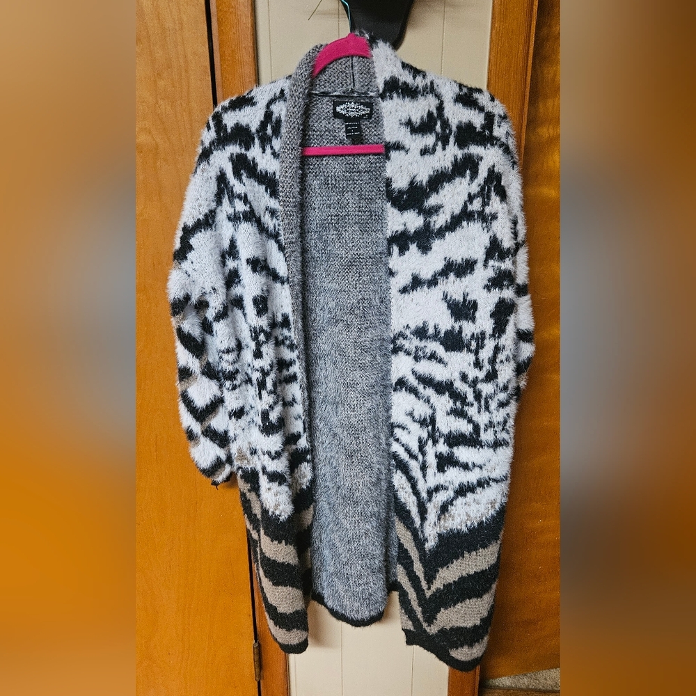 Oliver O Monochrome Zebra Cardigan